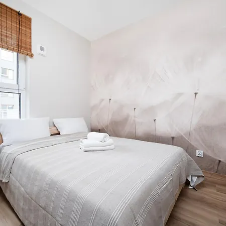 Apartment Kasprzaka Cozy By Bookinghost