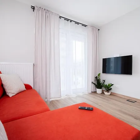 Kasprzaka Cozy By Bookinghost Apartment *