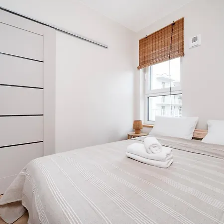 Apartment Kasprzaka Cozy By Bookinghost Lodz