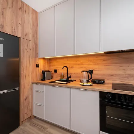 Kasprzaka Cozy By Bookinghost Apartment Lodz