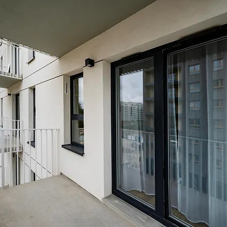 Apartment Kasprzaka Cozy By Bookinghost Lodz